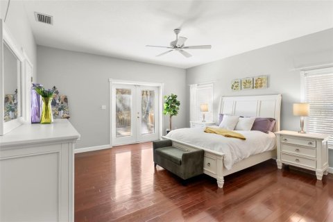 Casa en venta en Brooksville, Florida, 5 dormitorios, 326.37 m2 № 1591249 - foto 22
