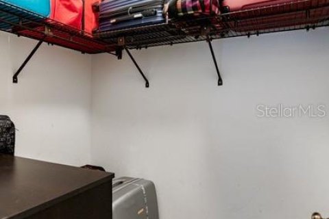 Condo in Seminole, Florida, 2 bedrooms № 2310246 - photo 22