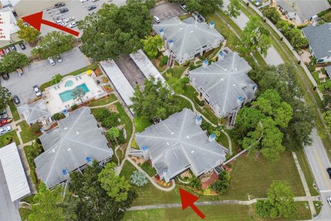Condo in Seminole, Florida, 2 bedrooms № 2310246 - photo 2