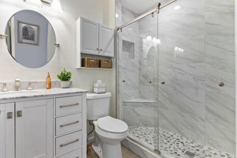 Condo in Seminole, Florida, 2 bedrooms № 2310246 - photo 23