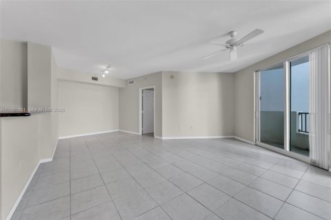 Купить кондоминиум в Форт-Лодердейл, Флорида 2 спальни, 116.59м2, № 2043369 - фото 12