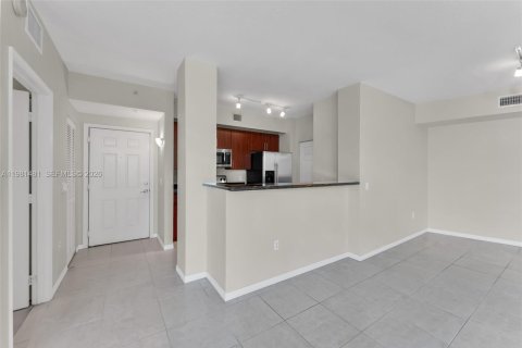 Купить кондоминиум в Форт-Лодердейл, Флорида 2 спальни, 116.59м2, № 2043369 - фото 21