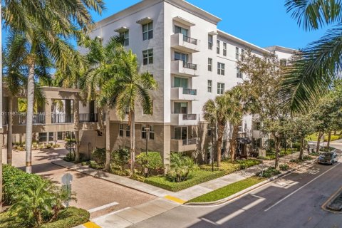 Купить кондоминиум в Форт-Лодердейл, Флорида 2 спальни, 116.59м2, № 2043369 - фото 3