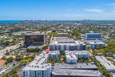 Купить кондоминиум в Форт-Лодердейл, Флорида 2 спальни, 116.59м2, № 2043369 - фото 4