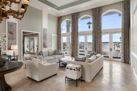 House in Sarasota, Florida 3 bedrooms, 309.18 sq.m. № 1413103 - photo 9