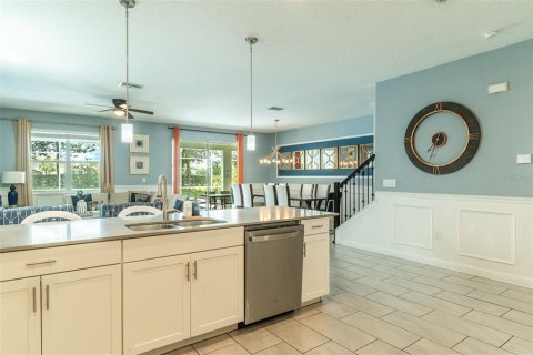 Villa ou maison à vendre à Davenport, Floride: 9 chambres, 363.15 m2 № 2302245 - photo 6