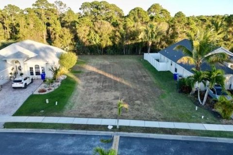 Terreno en venta en Vero Beach, Florida № 2080518 - foto 2