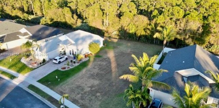 Terreno en Vero Beach, Florida № 2080518