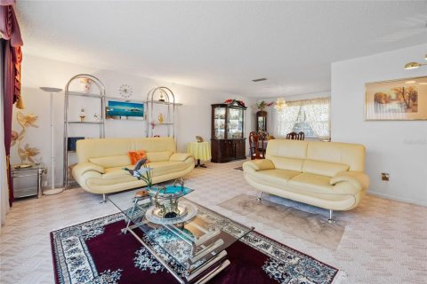 Villa ou maison à vendre à Ocala, Floride: 4 chambres, 223.99 m2 № 1815948 - photo 19