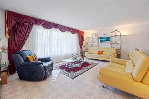 Villa ou maison à vendre à Ocala, Floride: 4 chambres, 223.99 m2 № 1815948 - photo 18