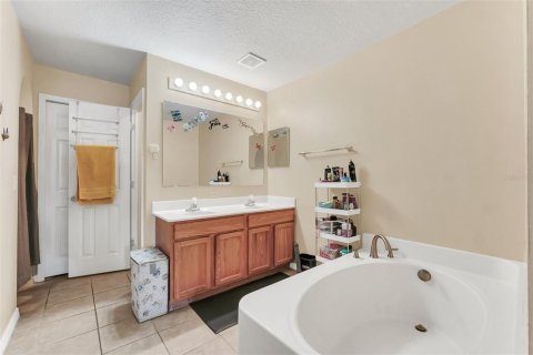 Casa en venta en Davenport, Florida, 4 dormitorios, 259.38 m2 № 1687594 - foto 19