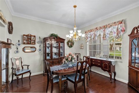 House in Eustis, Florida 3 bedrooms, 306.21 sq.m. № 1677867 - photo 9