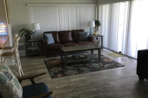 Studio in the Condo in New Smyrna Beach, Florida  № 2108442 - photo 6