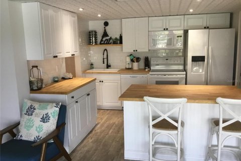 Studio in the Condo in New Smyrna Beach, Florida  № 2108442 - photo 12