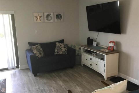 Studio in the Condo in New Smyrna Beach, Florida  № 2108442 - photo 9