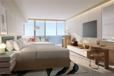Condo in Pompano Beach, Florida  № 1818163 - photo 1