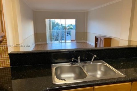 Condominio en venta en North Bay Village, Florida, 1 dormitorio, 75.9 m2 № 1862353 - foto 8