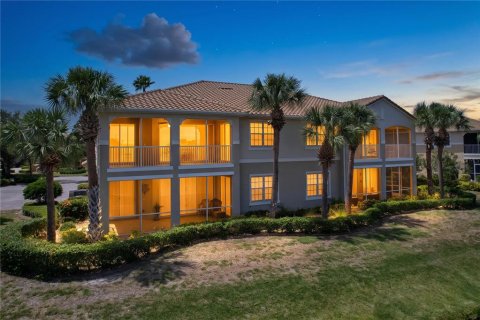 Condo in Sun City Center, Florida, 3 bedrooms  № 2337292 - photo 30