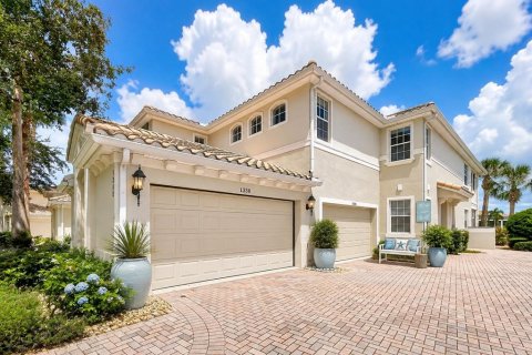 Condo in Sun City Center, Florida, 3 bedrooms  № 2337292 - photo 24