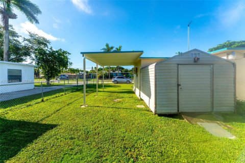 Casa en venta en Homestead, Florida, 2 dormitorios, 75.34 m2 № 1997797 - foto 14