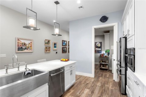 Copropriété à vendre à Tampa, Floride: 3 chambres, 244.05 m2 № 2101069 - photo 15
