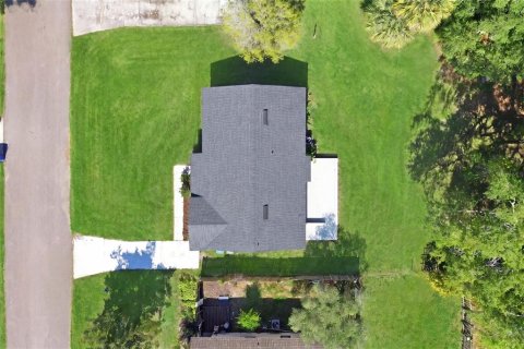 House in Oviedo, Florida 4 bedrooms, 117.71 sq.m. № 2094237 - photo 19