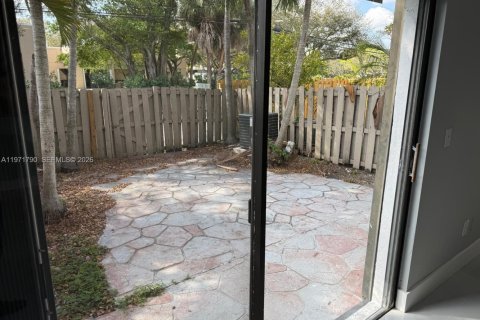 Купить таунхаус в Холливуд, Флорида 3 спальни, 139.35м2, № 2036410 - фото 12