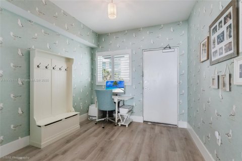 Купить кондоминиум в Майами-Бич, Флорида 2 спальни, 104.61м2, № 1986751 - фото 16