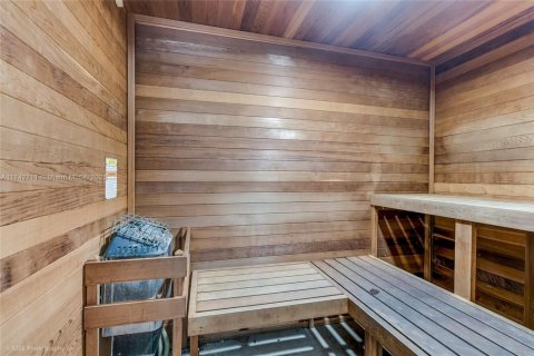 Купить кондоминиум в Майами-Бич, Флорида 2 спальни, 104.61м2, № 1986751 - фото 24