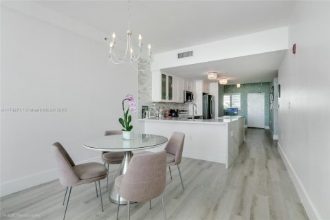 Купить кондоминиум в Майами-Бич, Флорида 2 спальни, 104.61м2, № 1986751 - фото 5