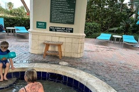 Снять в аренду кондоминиум в Авентура, Флорида 1 спальня, 79.9м2, № 1990371 - фото 12