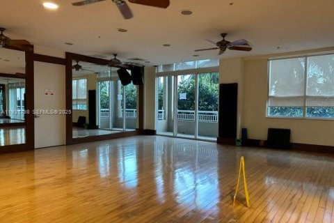 Снять в аренду кондоминиум в Авентура, Флорида 1 спальня, 79.9м2, № 1990371 - фото 26