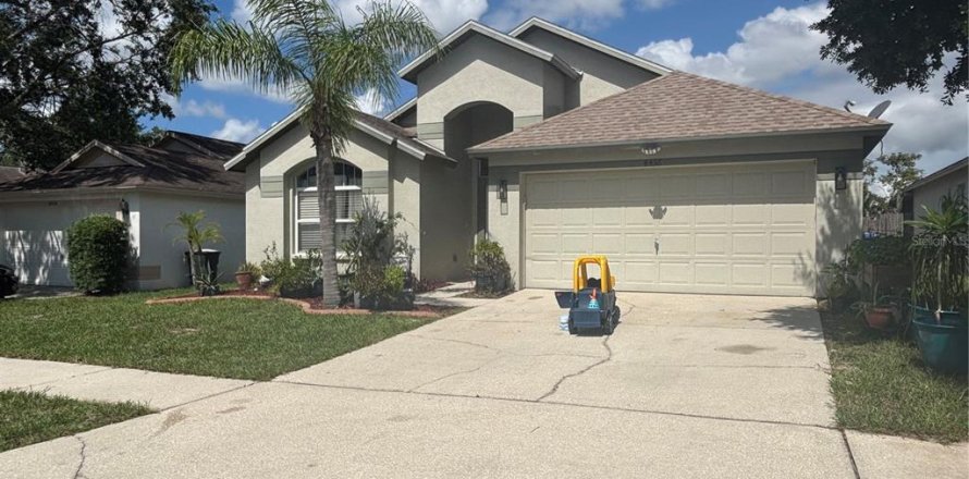 House in Valrico, Florida 4 bedrooms, 188.03 sq.m. № 1789168
