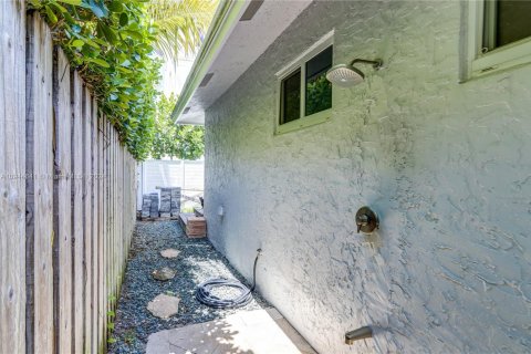 Casa en alquiler en Hollywood, Florida, 2 dormitorios, 130.06 m2 № 2057727 - foto 20