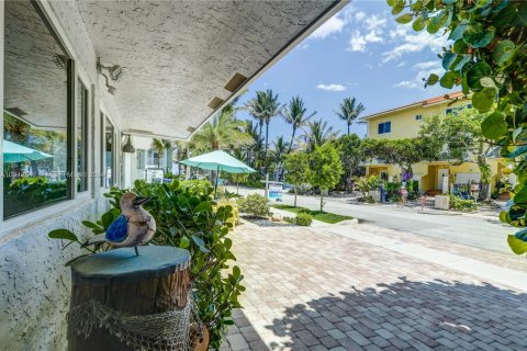 Casa en alquiler en Hollywood, Florida, 2 dormitorios, 130.06 m2 № 2057727 - foto 18
