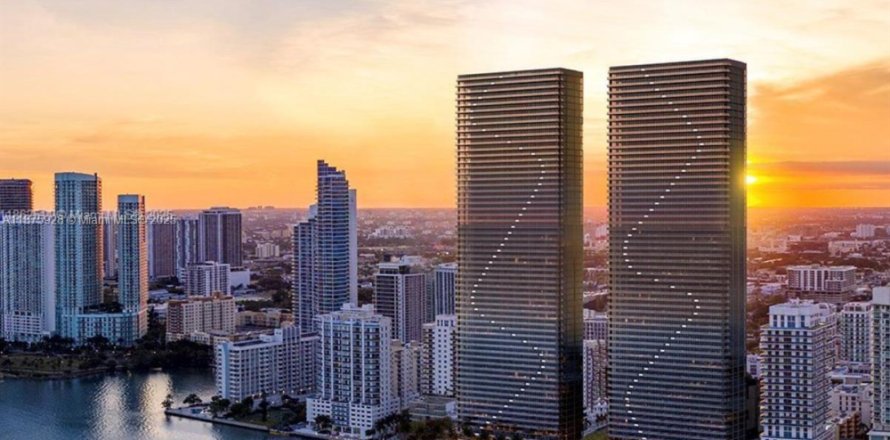 Condo à Miami, Floride, 2 chambres  № 1923526