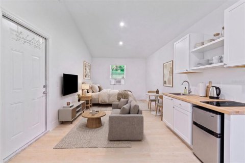 Casa en venta en Tampa, Florida, 3 dormitorios, 127.83 m2 № 2204044 - foto 4
