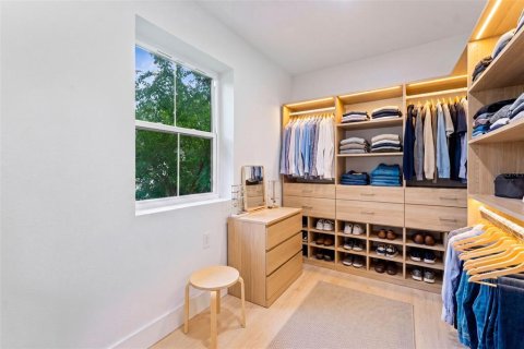 Casa en venta en Tampa, Florida, 3 dormitorios, 127.83 m2 № 2204044 - foto 5