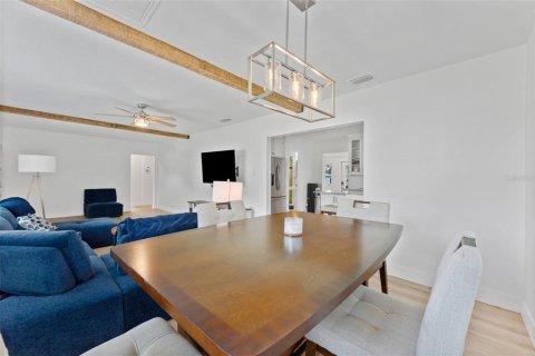 Casa en venta en Tampa, Florida, 3 dormitorios, 127.83 m2 № 2204044 - foto 15