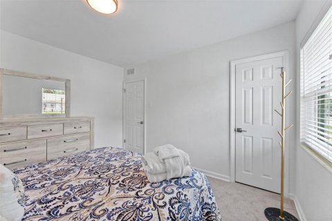 Casa en venta en Tampa, Florida, 3 dormitorios, 127.83 m2 № 2204044 - foto 28