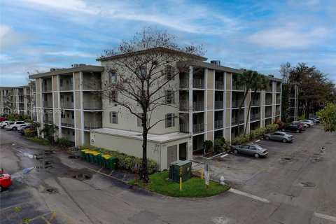 Condo à Lauderdale Lakes, Floride, 2 chambres  № 2042370