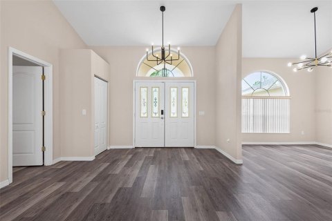 House in Palm Coast, Florida 3 bedrooms, 188.87 sq.m. № 2215861 - photo 9