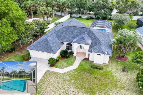 House in Palm Coast, Florida 3 bedrooms, 188.87 sq.m. № 2215861 - photo 2