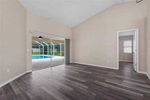 House in Palm Coast, Florida 3 bedrooms, 188.87 sq.m. № 2215861 - photo 10