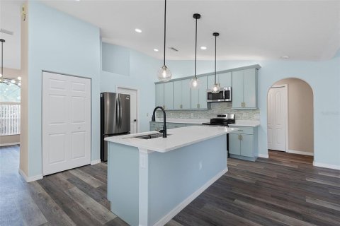 House in Palm Coast, Florida 3 bedrooms, 188.87 sq.m. № 2215861 - photo 15