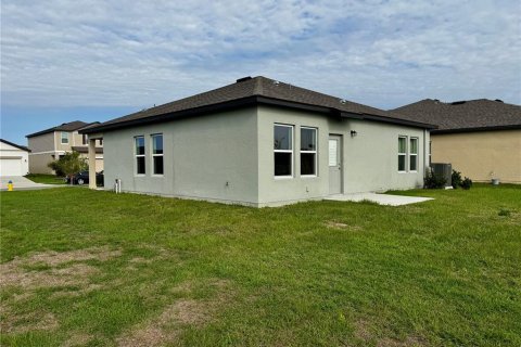 House in Ruskin, Florida 3 bedrooms, 131.92 sq.m. № 2123293 - photo 12