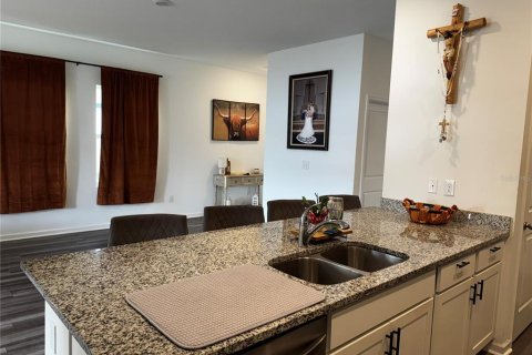 House in Ruskin, Florida 3 bedrooms, 131.92 sq.m. № 2123293 - photo 5