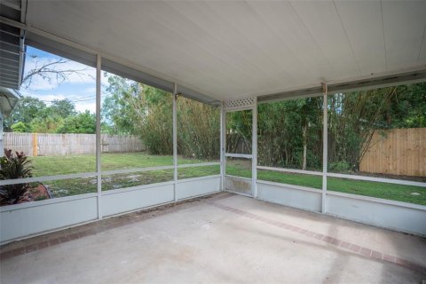 House in Winter Park, Florida 4 bedrooms, 162.58 sq.m. № 1911854 - photo 18