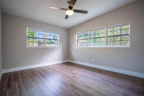 House in Winter Park, Florida 4 bedrooms, 162.58 sq.m. № 1911854 - photo 27