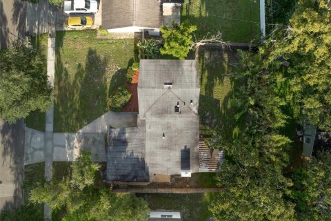 House in Winter Park, Florida 4 bedrooms, 162.58 sq.m. № 1911854 - photo 2